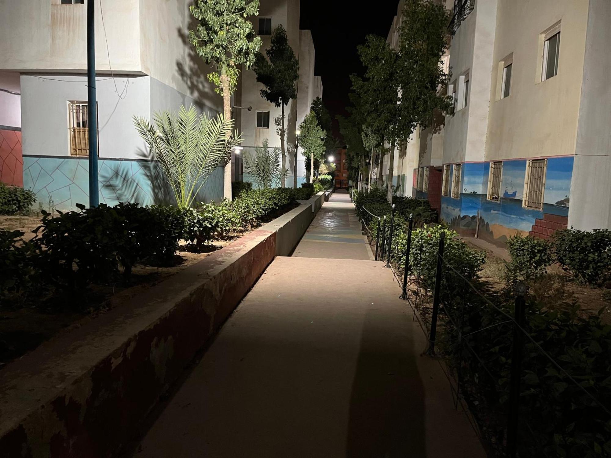Danialand Apartment *